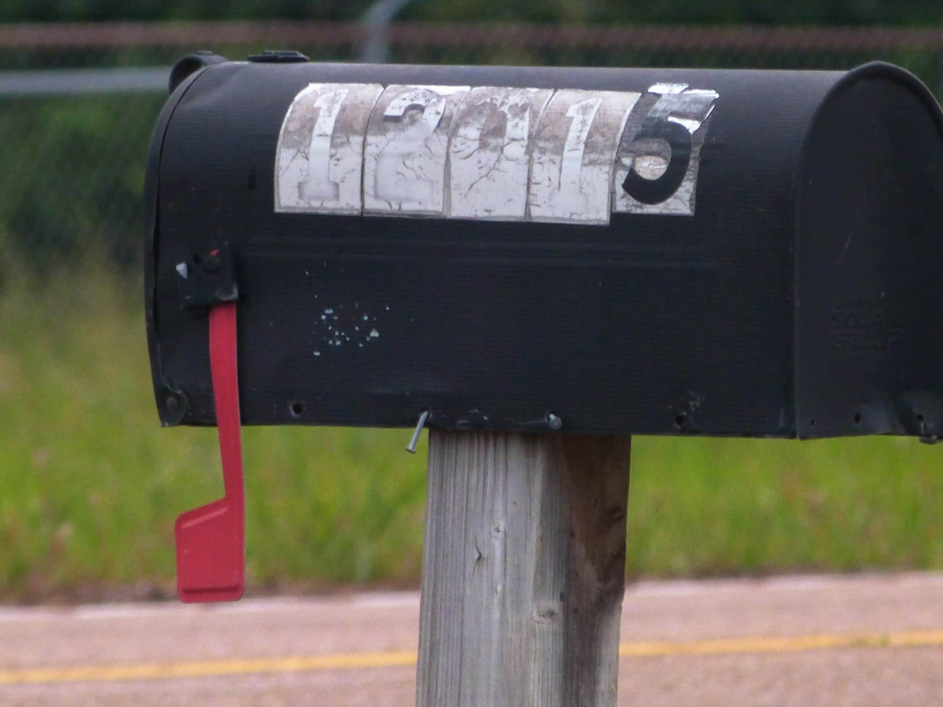 How Locking Residential Mailboxes Work (And Why You Need One)